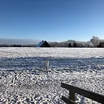 Haus Am Fluss Und Hébergement de vacances