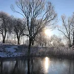 Haus Am Fluss Und *