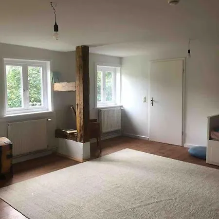 Haus Am Fluss Und Feriehus