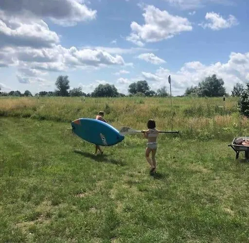 Haus Am Fluss Und Semesterbostad